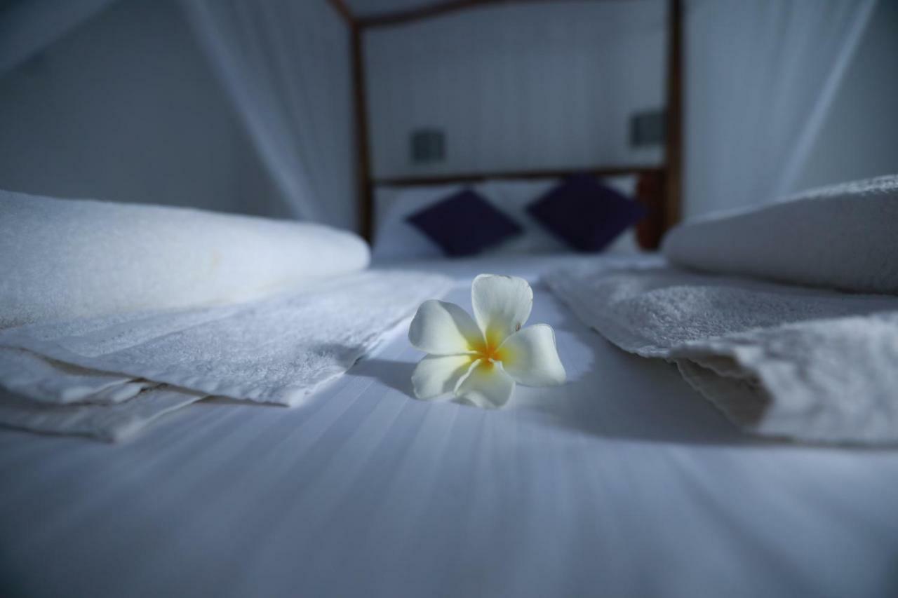 Dock Holiday Guest House Унаватуна Екстериор снимка